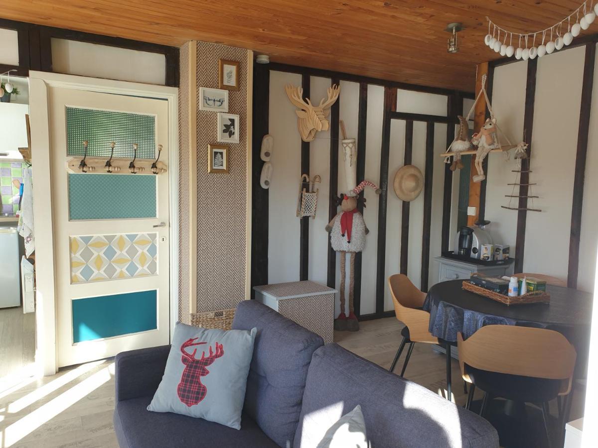 Chalet Le Logis Des Autre Vireux-Wallerand Exterior photo